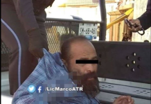 Detiene a presunto delincuente cerca de escuela en Santiago Acatlán