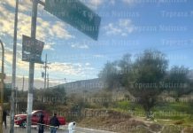 Deja persona muerta y camioneta baleada percance vehicular en la entrada de Tepeaca.