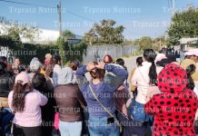 Cierran padres preescolar en San Pablo por presuntos malos manejos en recurso