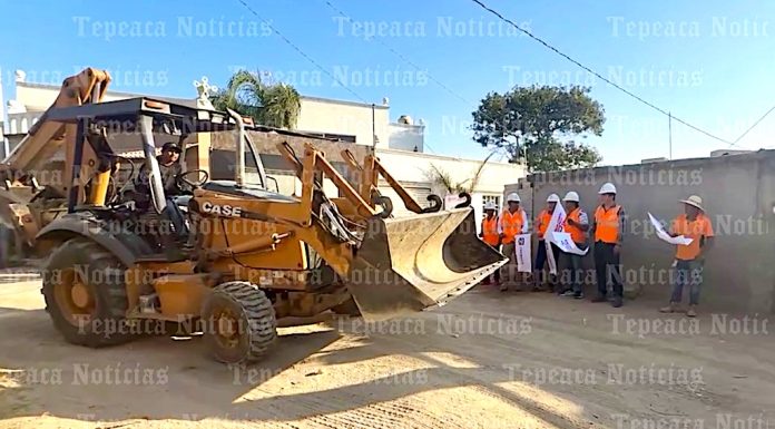 Inicia y entrega Velázquez Romero obras de agua potable y pavimentación en San Mateo Parra, Tepeaca.