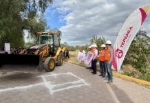 Mejora servicios Velázquez Romero con arranque de drenaje y electrificación en San Nicolás Zoyapetlayoca