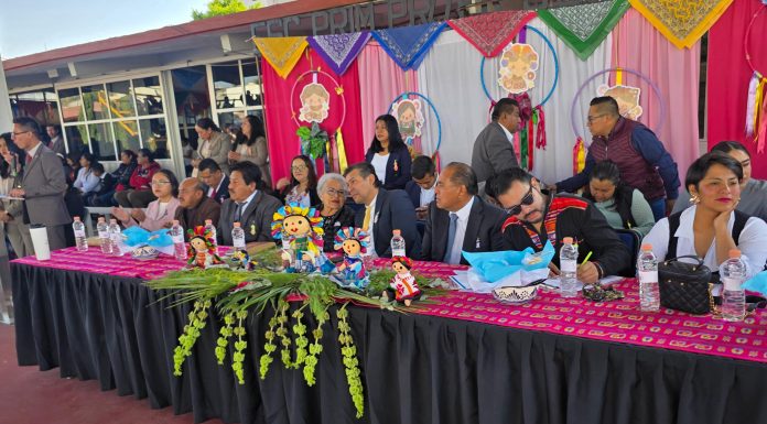 Sergio Juárez participó con entusiasmo en el Concurso de Danza Folclórica organizado por la Primaria Jesús N. Merino.