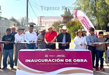 Inaugura otra calle Velázquez Romero; ahora en Los Reyes de Ocampo , Tepeaca.