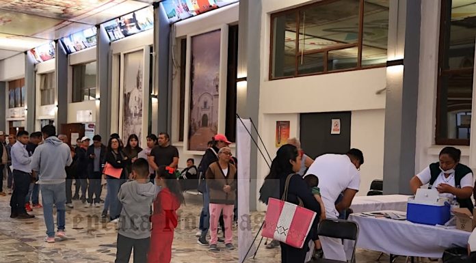 Realizan campaña de vacunación en ayuntamiento de Tepeaca