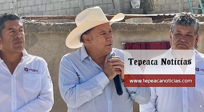 Inaugura Velázquez Romero nueva calle en San Mateo Parra, Tepeaca.