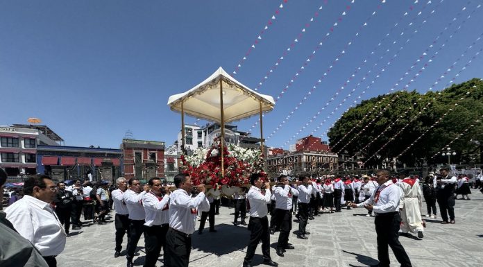 Participa imagen del Niño Doctor de Tepeaca en Procesión XXXIV de Viernes Santo 2026
