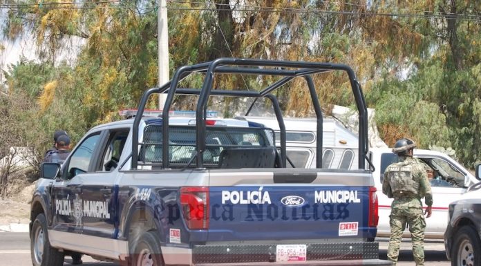 Abandonan a masculino ultimado en la carretera Tepeaca- Benito Juárez