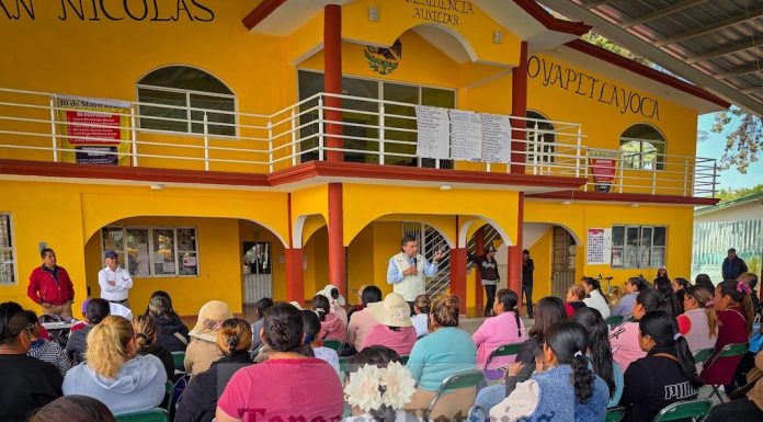 Encabeza Sergio Juárez asambleas para obras comunitarias en escuelas y comunidades de Tepeaca